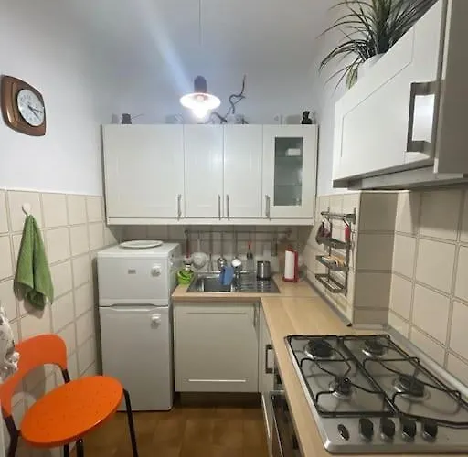 Tra Le Mura Di Róma